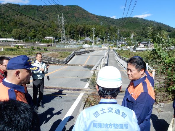 法雲寺橋の視察